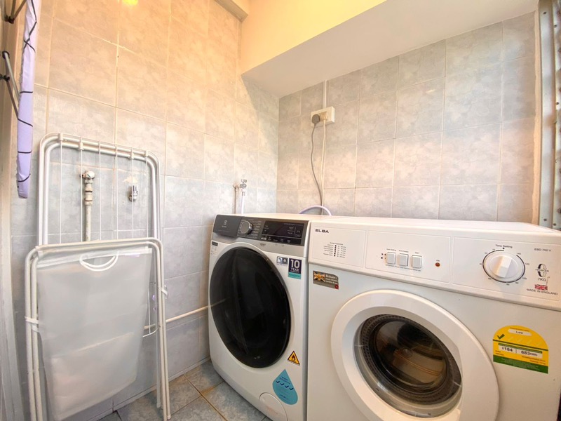 PEOPLE'S PARK COMPLEX 41