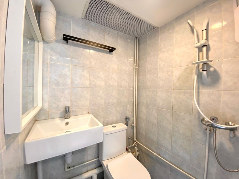 PEOPLE'S PARK COMPLEX 43