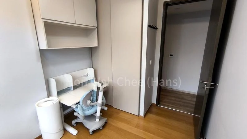 GRANDEUR PARK RESIDENCES 7