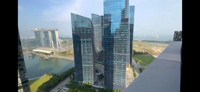 MARINA BAY SUITES 3
