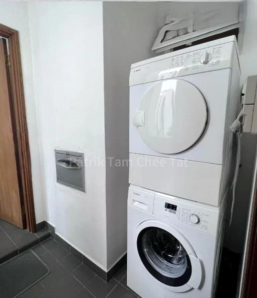 THE BALMORAL SPRING 6