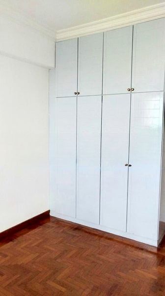 KENSINGTON PARK CONDOMINIUM 10