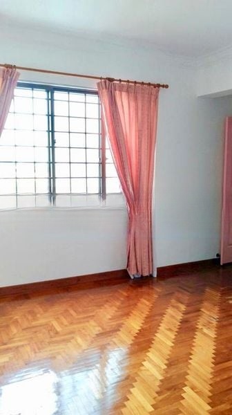 KENSINGTON PARK CONDOMINIUM 8