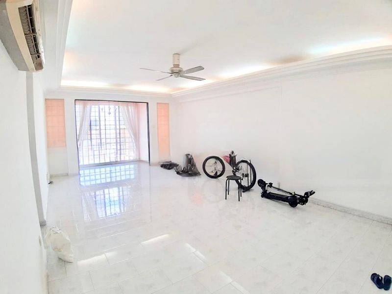 KENSINGTON PARK CONDOMINIUM 11