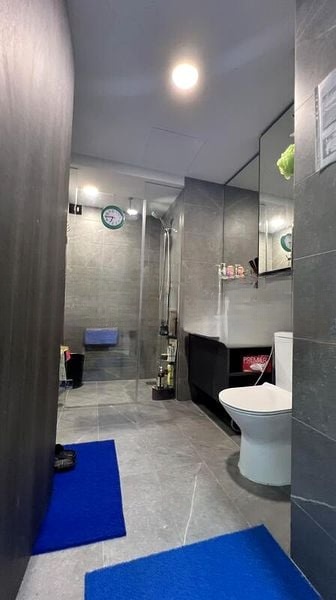 RIVERFRONT RESIDENCES 3