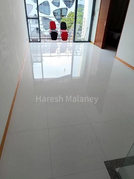 THE PIER AT ROBERTSON 2