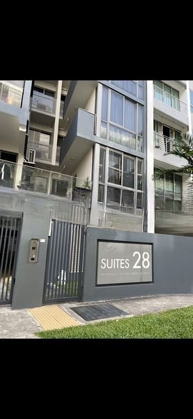 SUITES 28 7