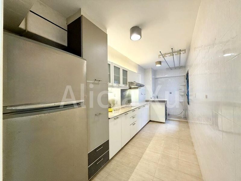 BT BATOK WEST AVE 5 4