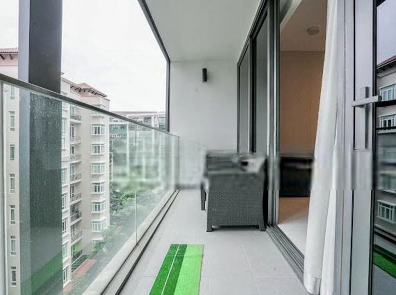 UP@ROBERTSON QUAY 13