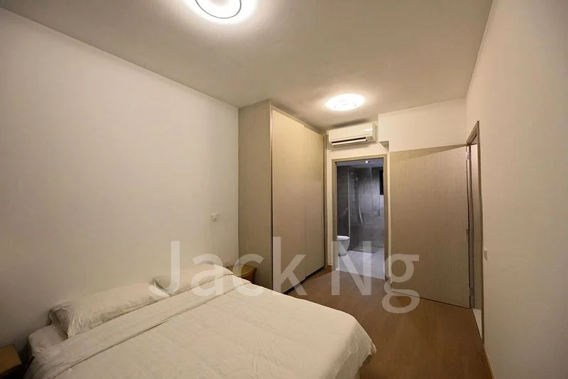 TREASURE AT TAMPINES 8