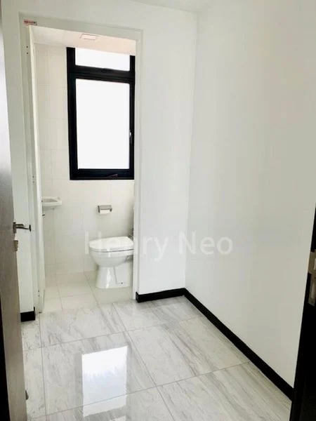 THE POIZ RESIDENCES 13