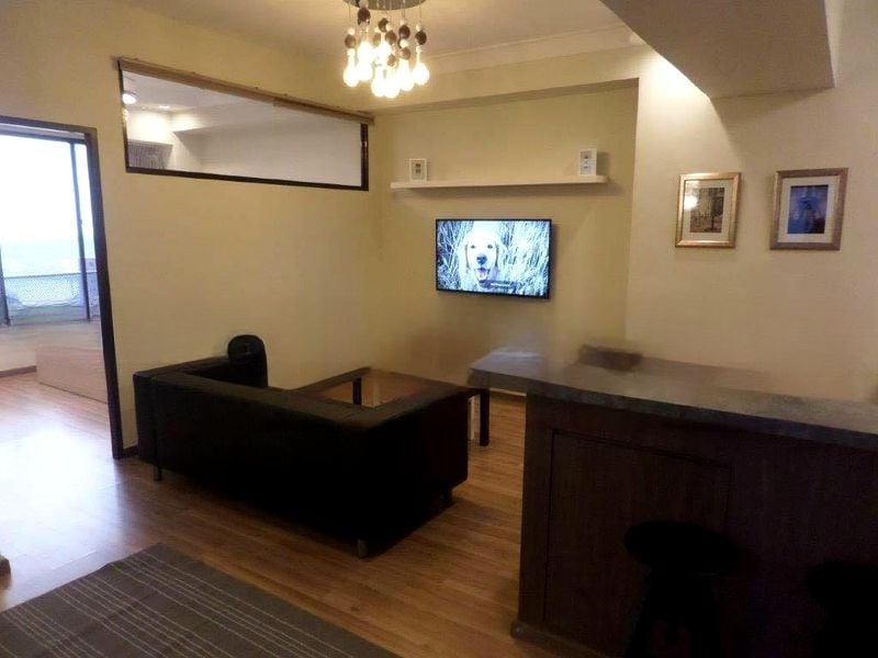 INTERNATIONAL PLAZA 14