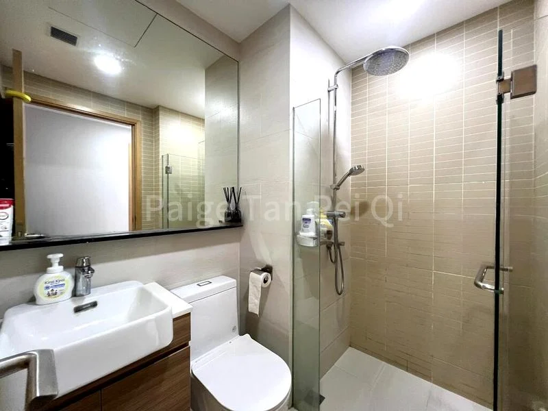 ROCHELLE AT NEWTON 5