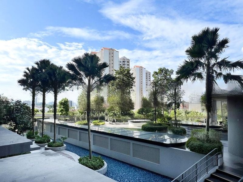 THE GARDEN RESIDENCES 4