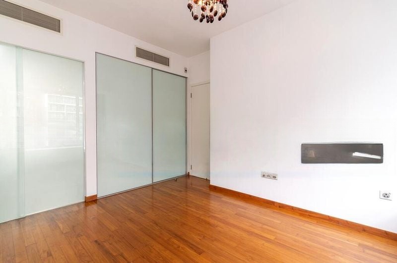 CAIRNHILL RESIDENCES 3