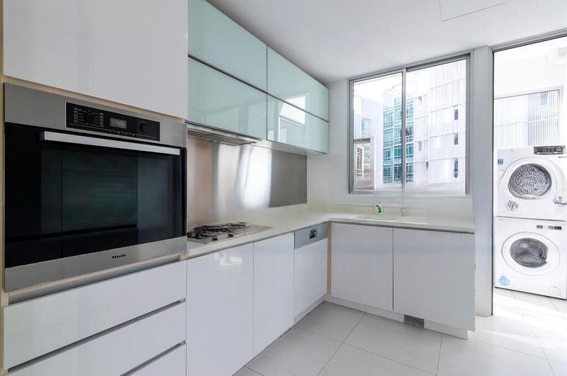 CAIRNHILL RESIDENCES 8