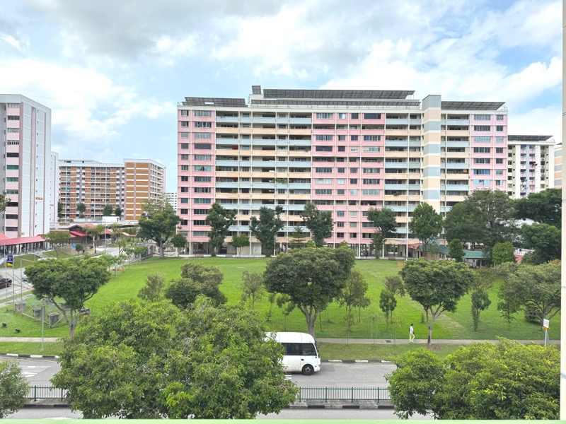 TAMPINES ST 81 3
