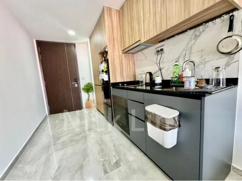 THE VERANDAH RESIDENCES 8