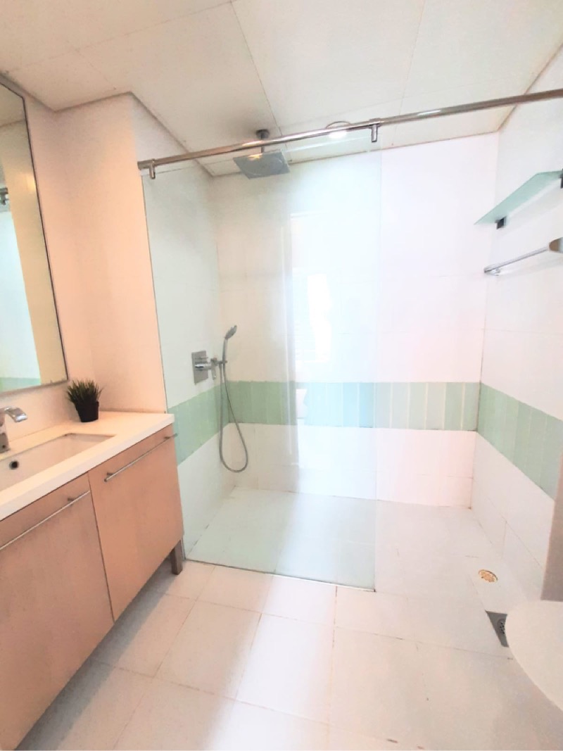 THE SAIL @ MARINA BAY 26