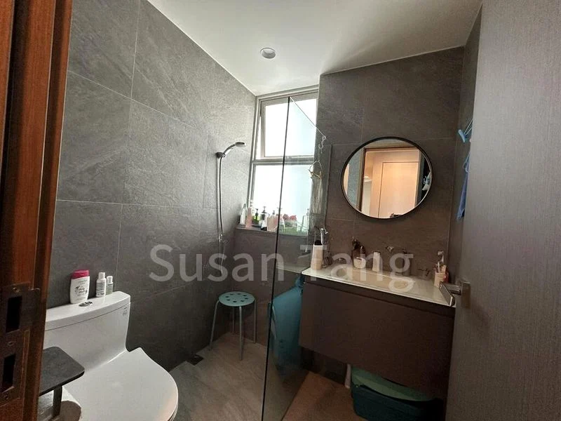 THE METROPOLITAN CONDOMINIUM 5