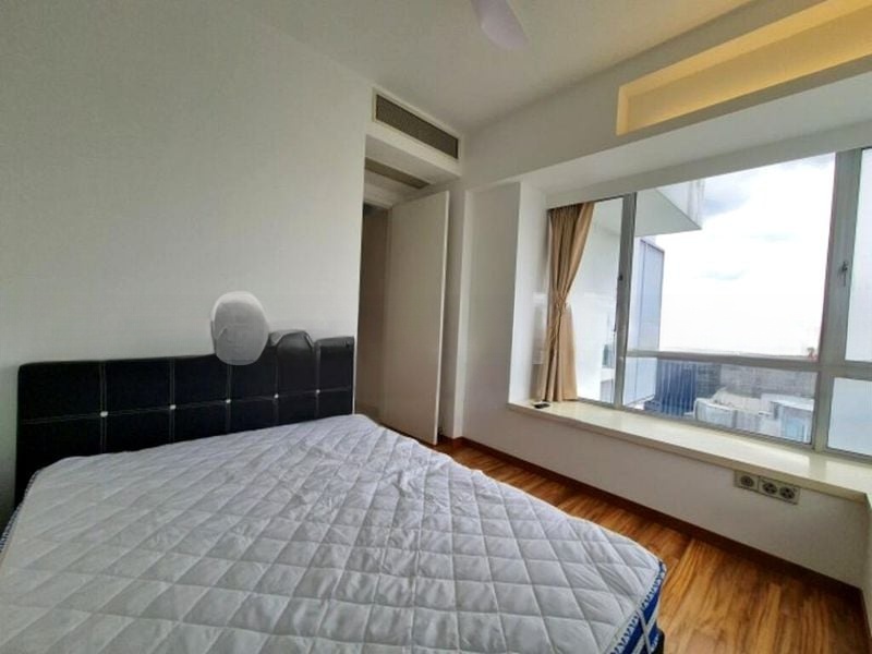 CAIRNHILL RESIDENCES 10