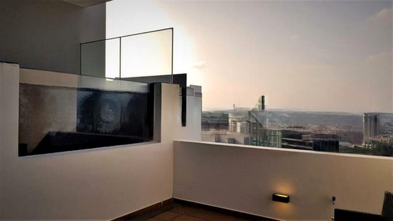 CAIRNHILL RESIDENCES 1