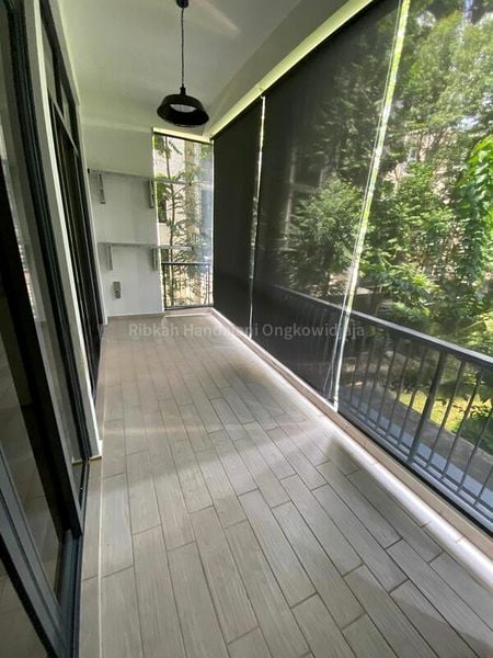 THE CREEK @ BUKIT 11