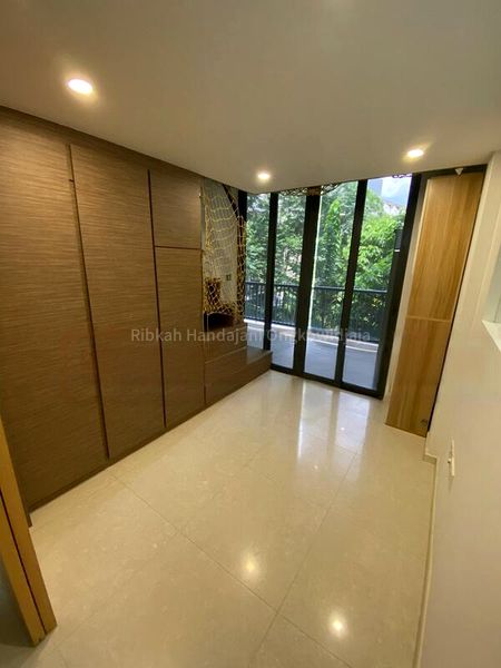 THE CREEK @ BUKIT 12