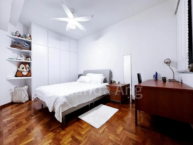 BALLOTA PARK CONDOMINIUM 10