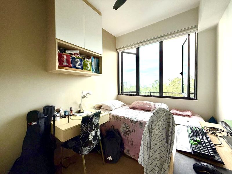 TREASURE AT TAMPINES 7