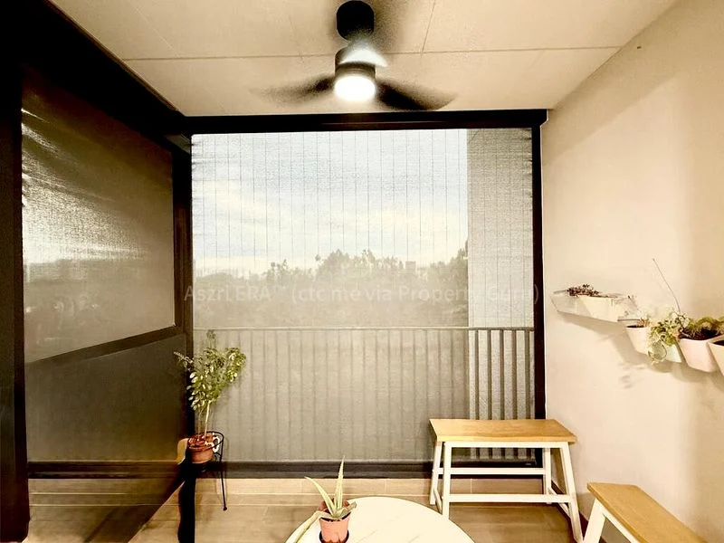 TREASURE AT TAMPINES 12