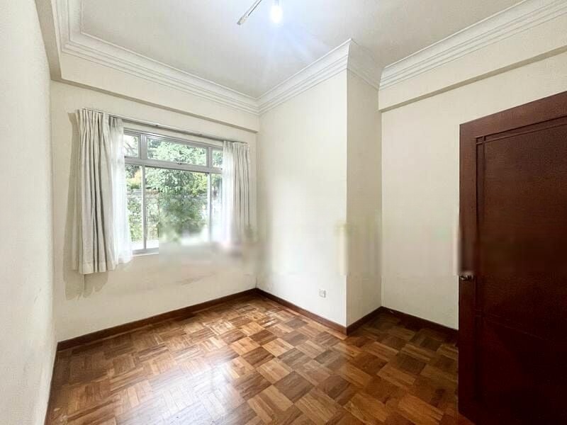 PINETREE CONDOMINIUM 12