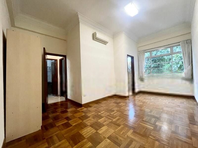 PINETREE CONDOMINIUM 10