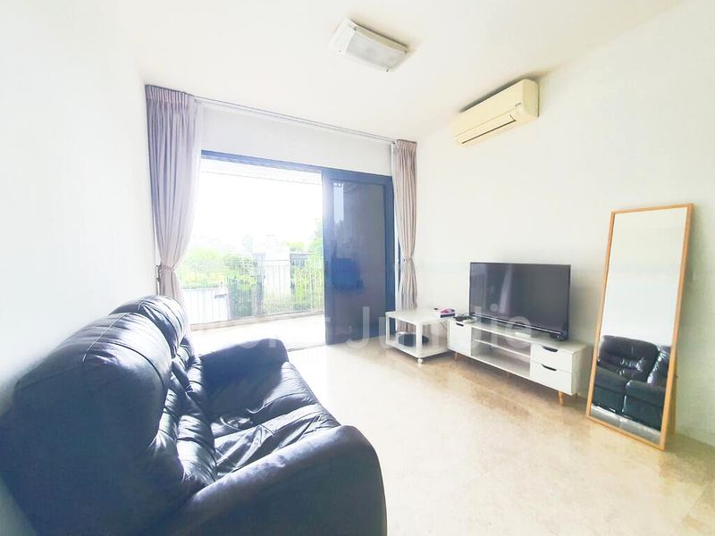 THE LAKEFRONT RESIDENCES 11