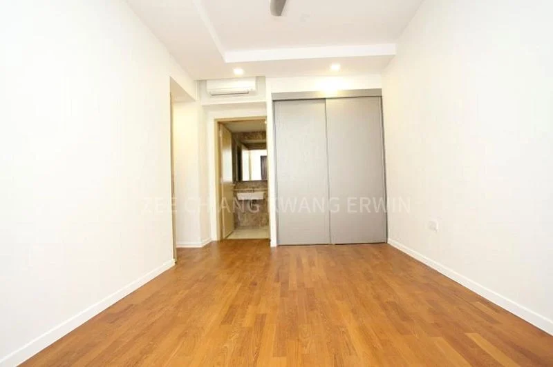 BOATHOUSE RESIDENCES 7