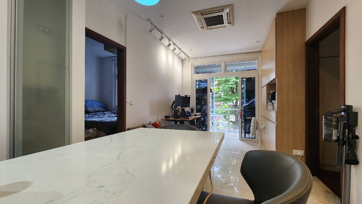 ONAN SUITES 3