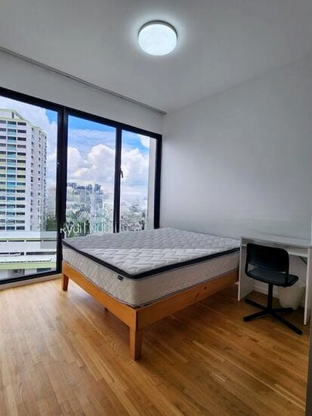 AVENUE SOUTH RESIDENCE 4