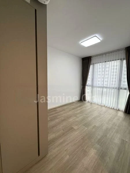 THE WATERGARDENS AT CANBERRA 12