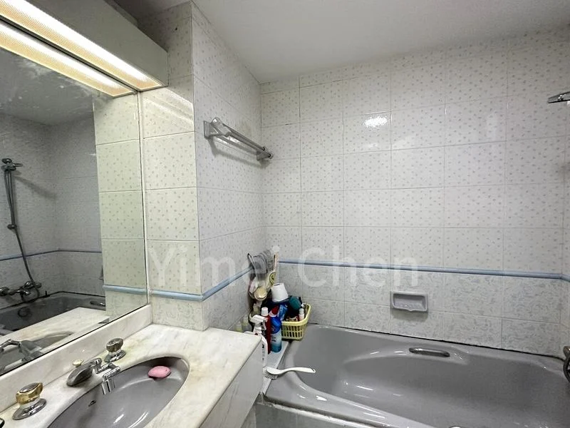 WEST BAY CONDOMINIUM 3