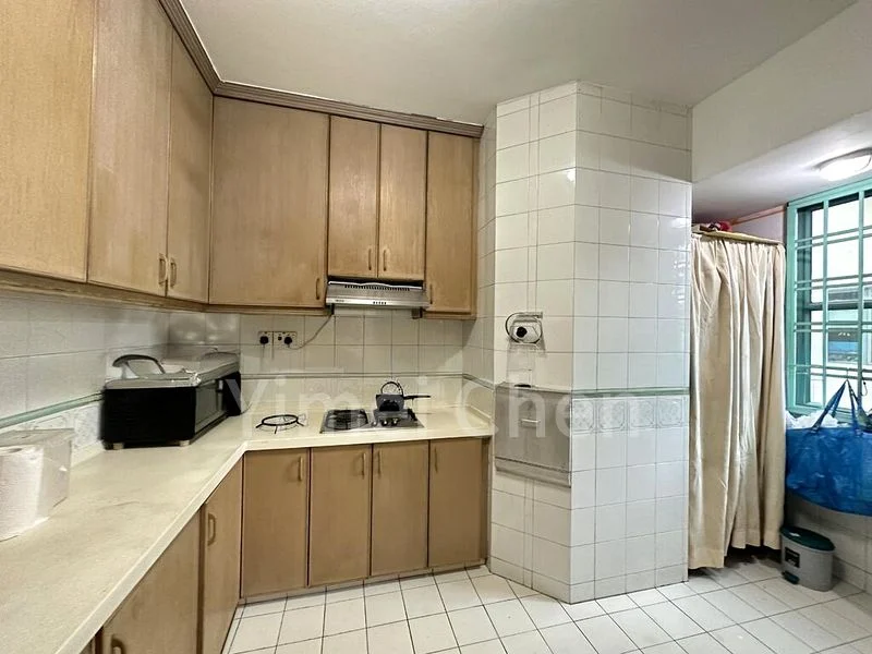 WEST BAY CONDOMINIUM 7