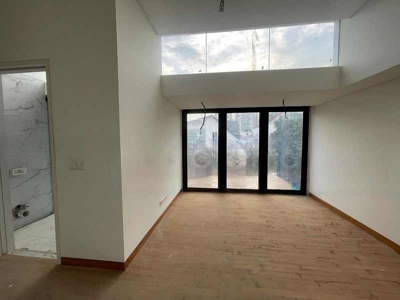 SERANGOON GARDEN ESTATE 7