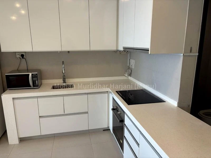 THE ROCHESTER RESIDENCES 7