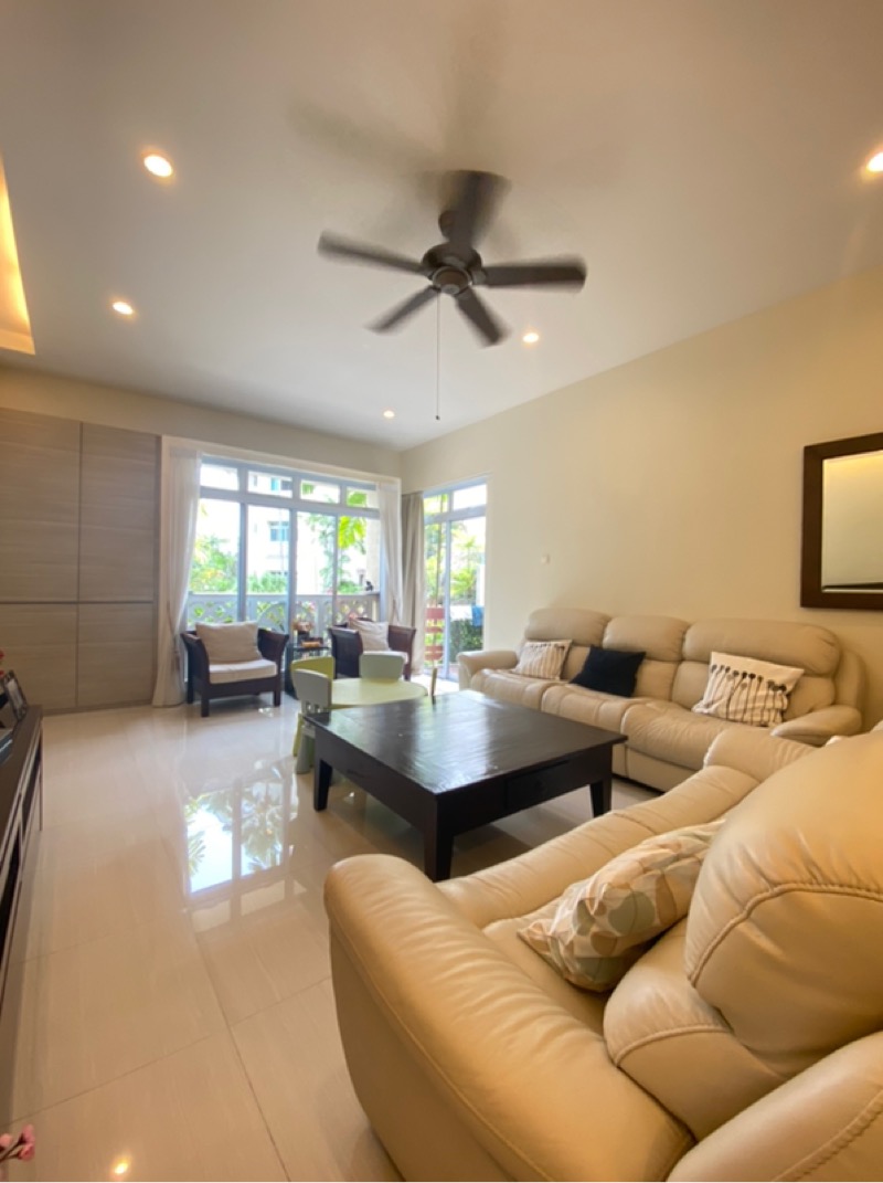 THE BAYCOURT 22