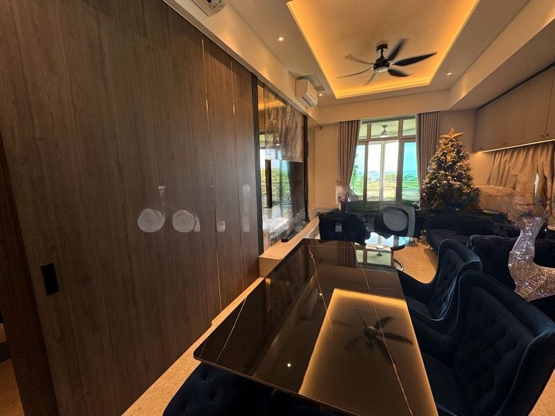 11 AMBER ROAD 1