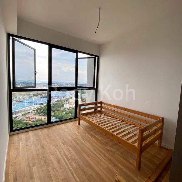 AVENUE SOUTH RESIDENCE 5