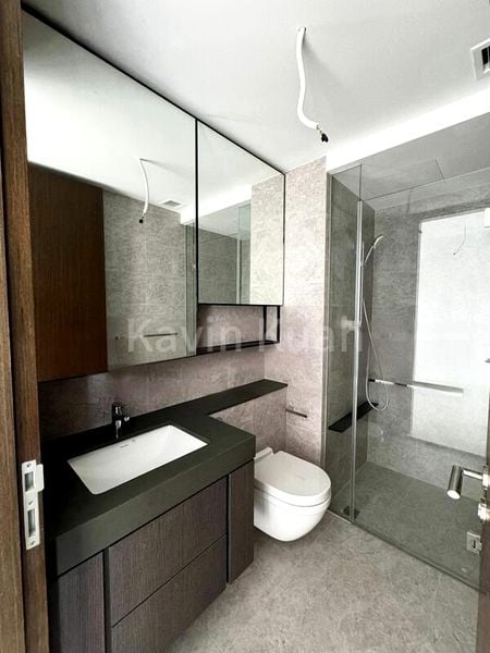 AVENUE SOUTH RESIDENCE 8