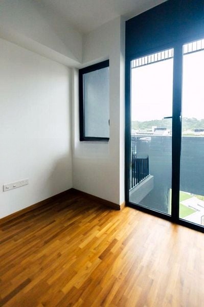 MAYFAIR MODERN 15