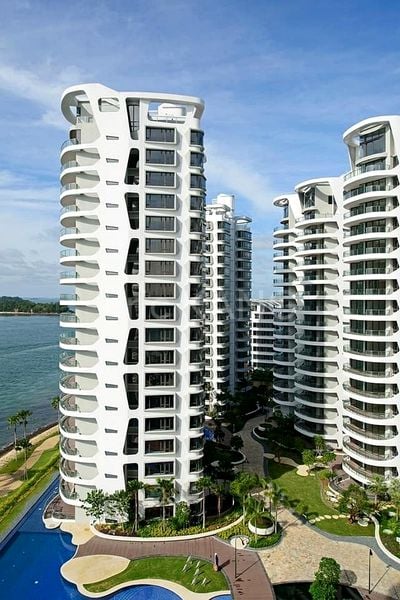 THE REEF AT KING'S DOCK 6