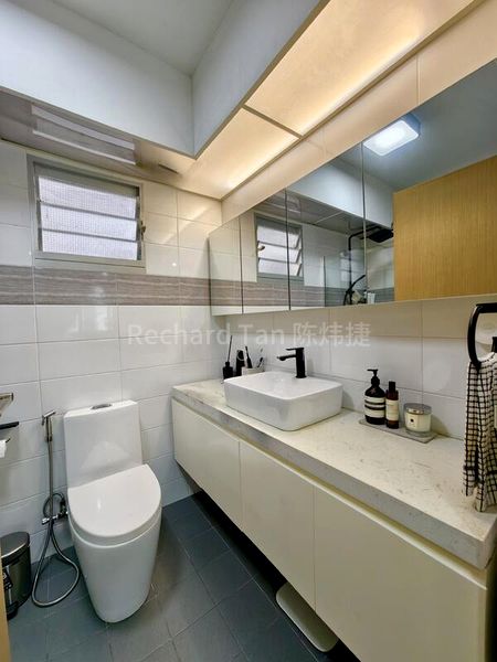ANCHORVALE CRES 12
