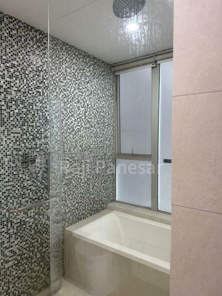 THE ROCHESTER RESIDENCES 5